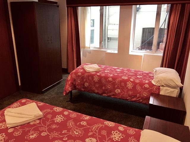 Four Stars Hotel Лондон Экстерьер фото